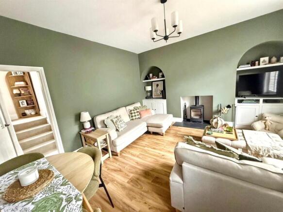 2 bed Terraced for sale Image 3