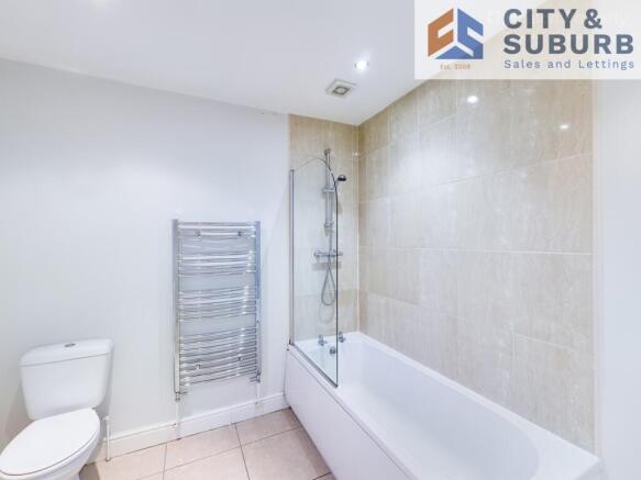 MT05B Bathroom