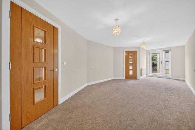 1 bed Retirement Property for sale Image 4