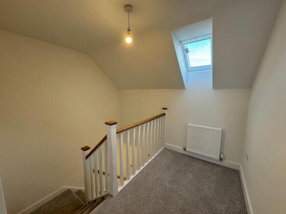 3 bed Semi-Detached Bungalow for sale Image 9
