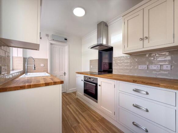 Kitchen 1