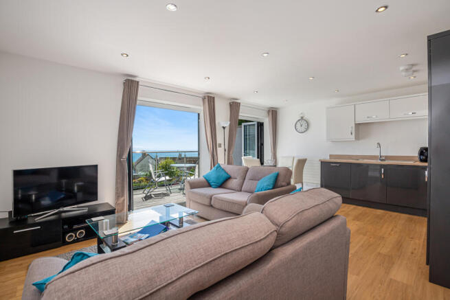 5 Ocean Breeze 1 Open Plan Living, Stoke Fleming -