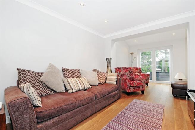 SITTING ROOM