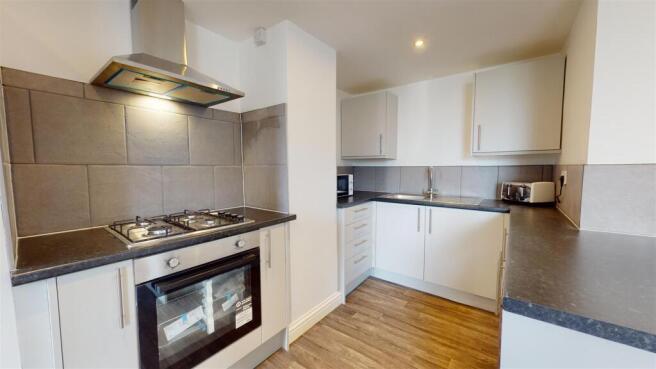 1 bed House Share to rent Image 8