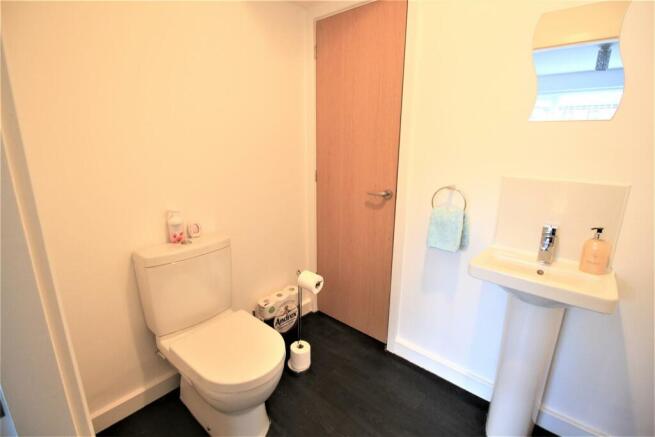 Downstair WC.jpg