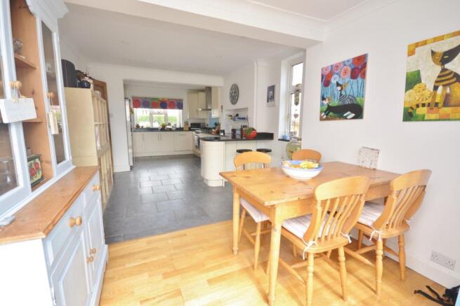 kitchen/dining