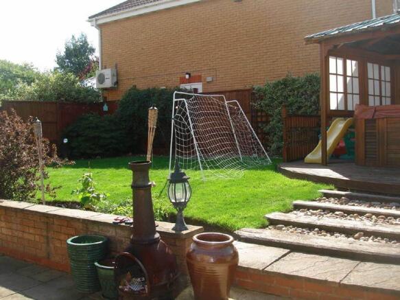 Photo 13