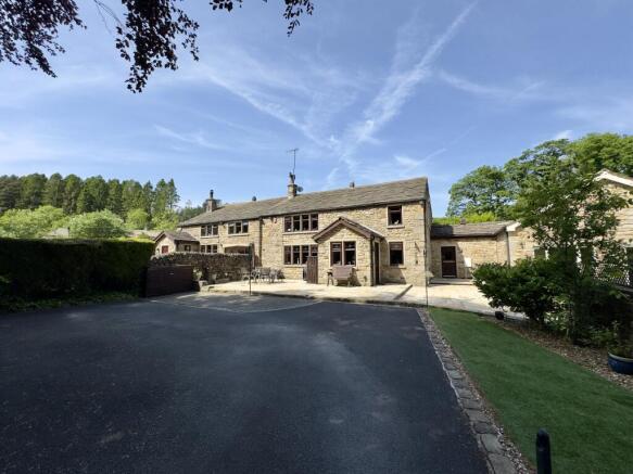 3 bed Barn Conversion for sale Image 12