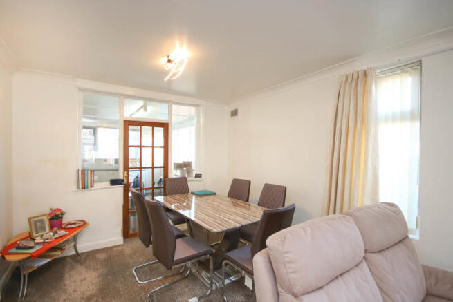 Dining Area.JPG
