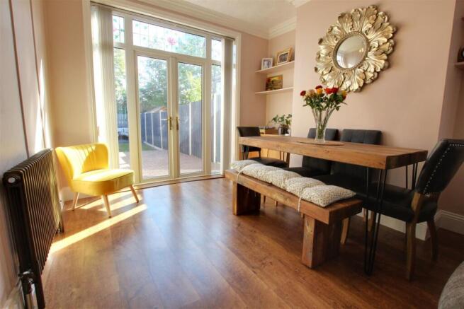 3 bed Semi-Detached for sale Image 5
