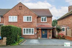 24, Manor Drive, Addlestone KT15 3RJ