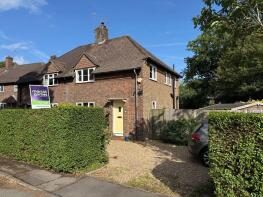 1, Longacre Crescent, Haywards Heath RH17 5HG