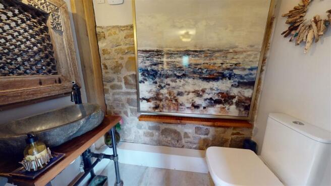 CLOAKROOM/WC