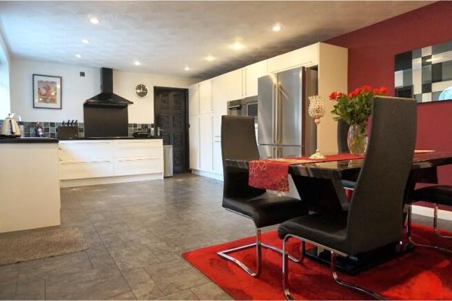 Kitchen / Diner