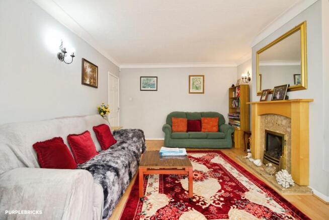 2 bed Semi-Detached Bungalow for sale Image 8