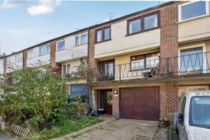 37, Russell Court, Chesham HP5 3JH