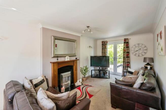 3 bed Detached for sale Image 5