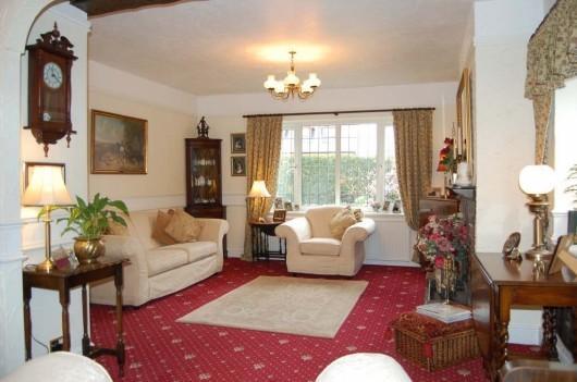Spacious Lounge