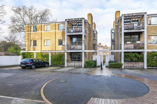Highbury Crescent