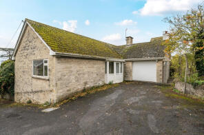 White Stones, Beer Road, Seaton EX12 2PR