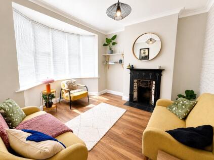 Ankerdine Crescent, Shooters Hill, SE18