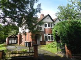85, The Turnways, Headingley, Leeds LS6 3DT