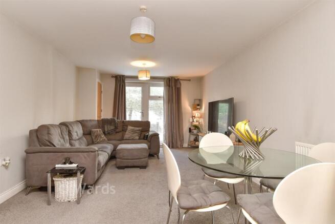 Tanners Close, Dartford, Kent photo 2