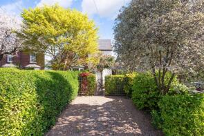 22, Victoria Place, Epsom KT17 1BY