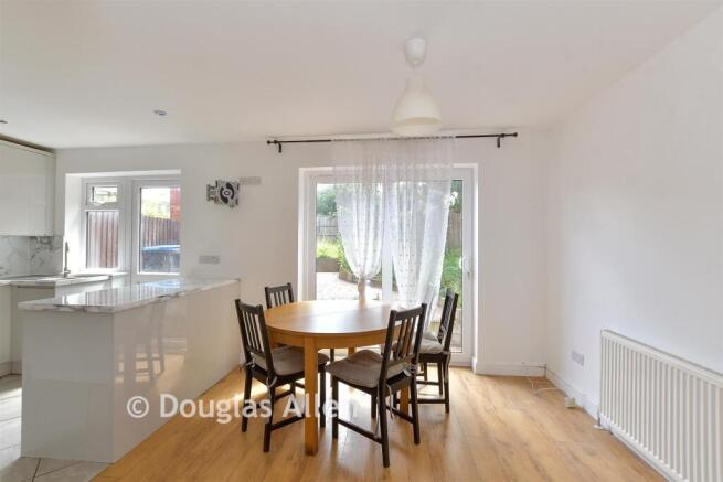 Kitchen/Dining Room