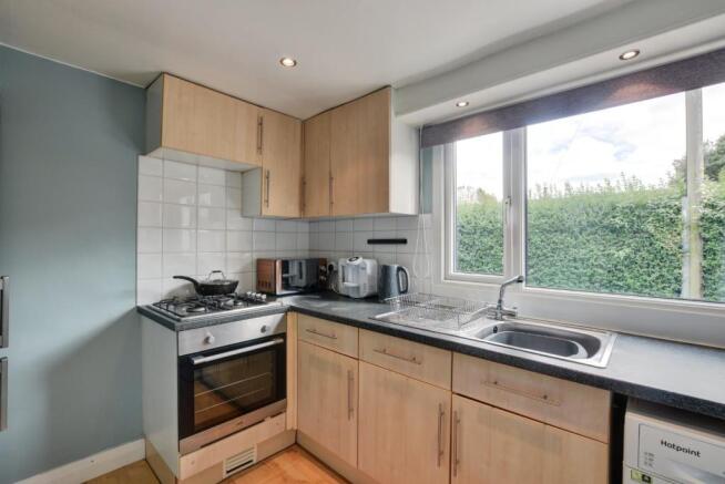 kitchen1.jpg