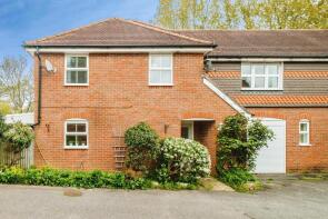 81, Crowhurst Crescent, Pulborough RH20 4QU