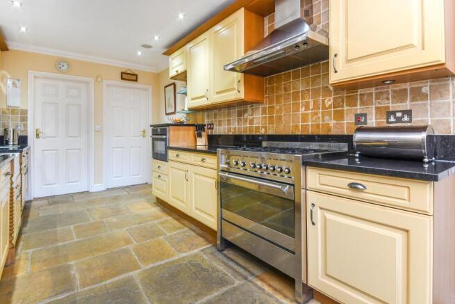Kitchen/breakfast ro