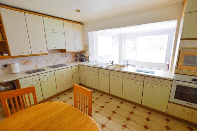 4, Carres Square photo 4