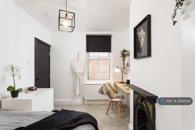 5 bed Terraced to rent Image 11