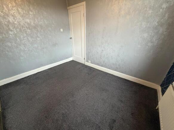 3 bed Terraced to rent Image 11