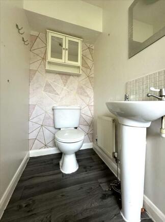 Cloakroom /