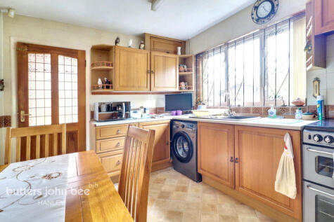 Langford Road, Stoke-On-Trent, ST2 9EZ