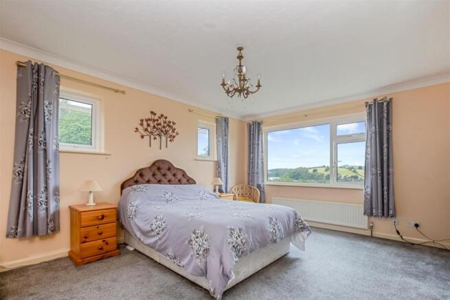 Master Bedroom.jpg