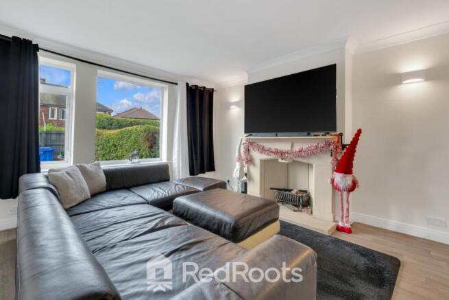 3 bed Semi-Detached for sale Image 7