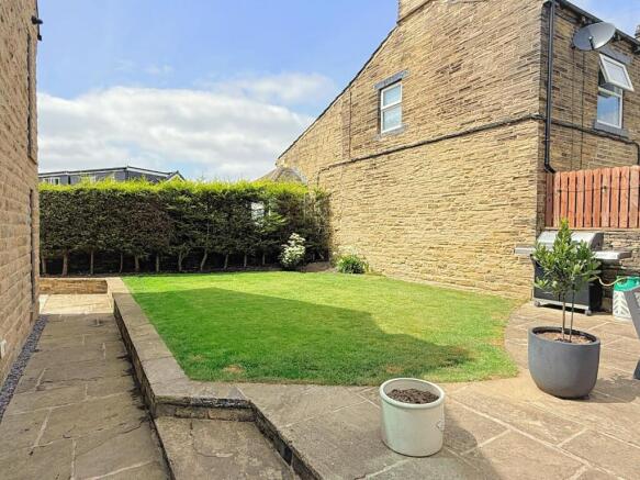 3 bed Detached for sale Image 11