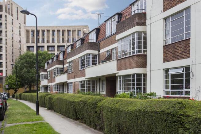Clissold Court_07.jpg
