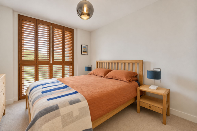 Debnams Road, Avebury Court, SE16 photo 4