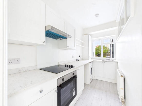 Kitchen_176217043...