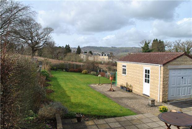 Rear Garden & Garage