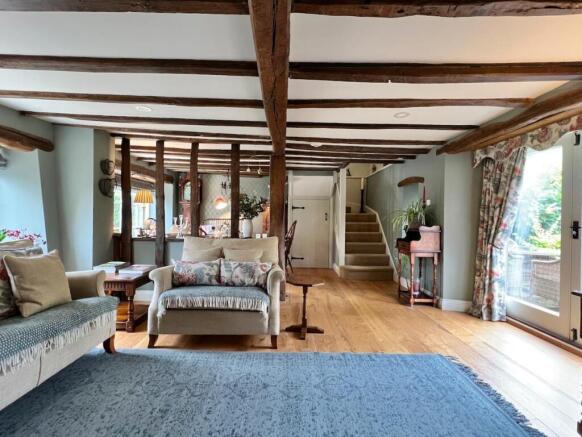 5 bed Terraced for sale Image 4