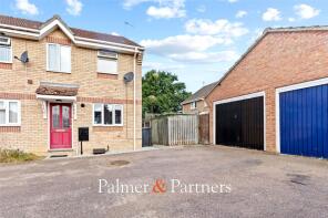 203, Friday Wood Green, Colchester CO2 8XG