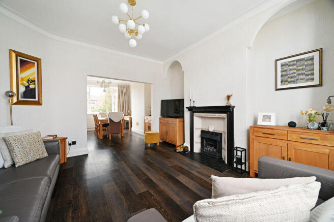 Open Plan Living / Dining 