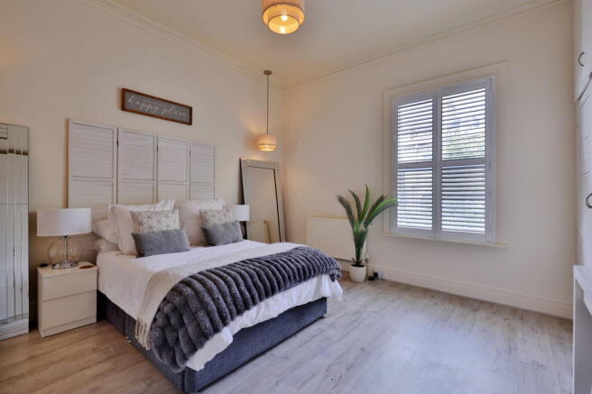 2 bed Terraced for sale Image 6