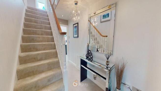 5 bed Detached for sale Image 11