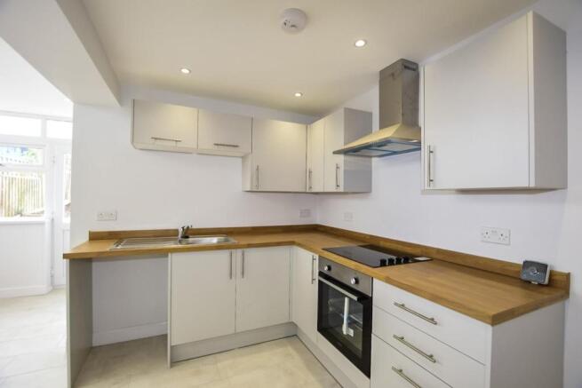 Kitchen/ Dining room